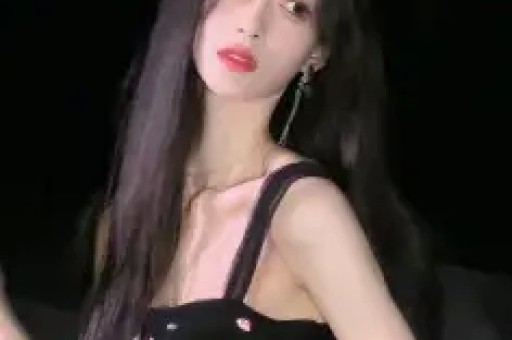 王鹤棣自曝被孤立！沈月晒聊天截图扭转舆论王鹤棣黑历史被扒光